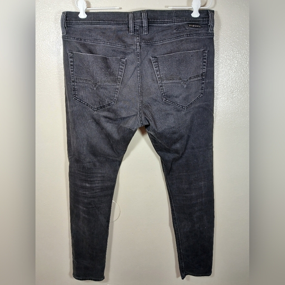 Diesel Tepphar slim carrot jeans 33x32 - Picture 3 of 9